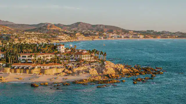 Pedregal Ocean View Villa With Luxurious Amenities And Stunning Coastline Scenery.