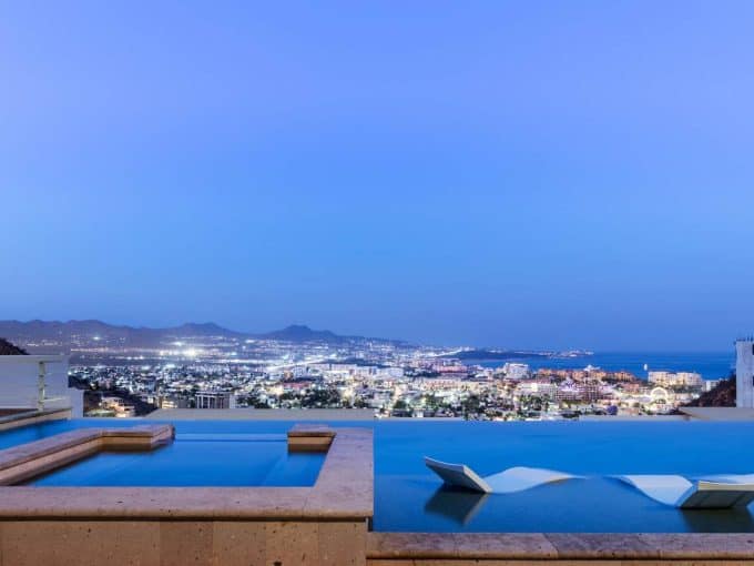 Pedregal Hillside Home With Stunning Ocean And City Views, Perfect For Luxury Living And Relaxing Evenings.