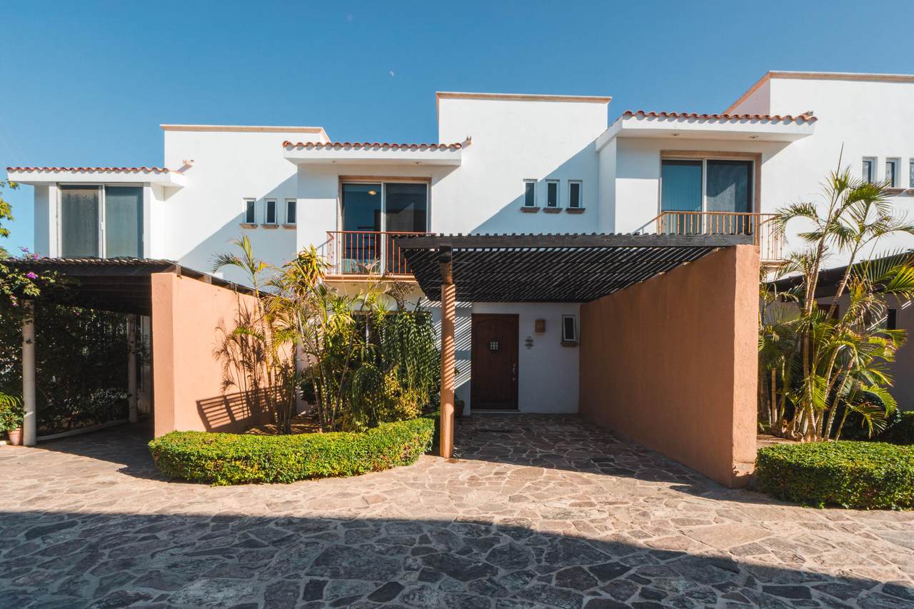 Luxury Real Estate In Pedregal, Los Cabos